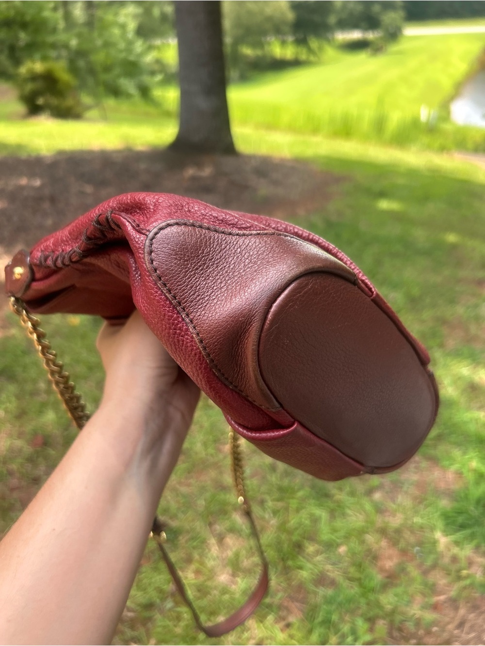 MCM Burgundy Pebbled Leather Flap Crossbody Shoulder Bag Made in Korea - Picture 4 of 13